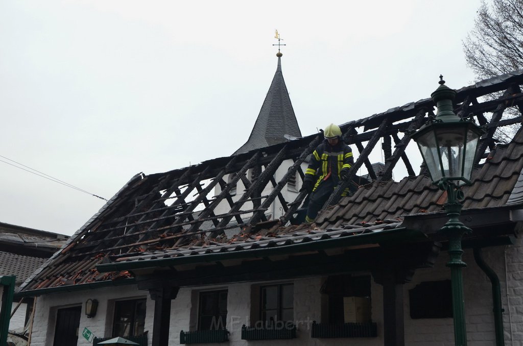 Feuer 3 Zum Treppchen Koeln Rodenkirchen Kirchstr Steinstr P303.JPG - Miklos Laubert